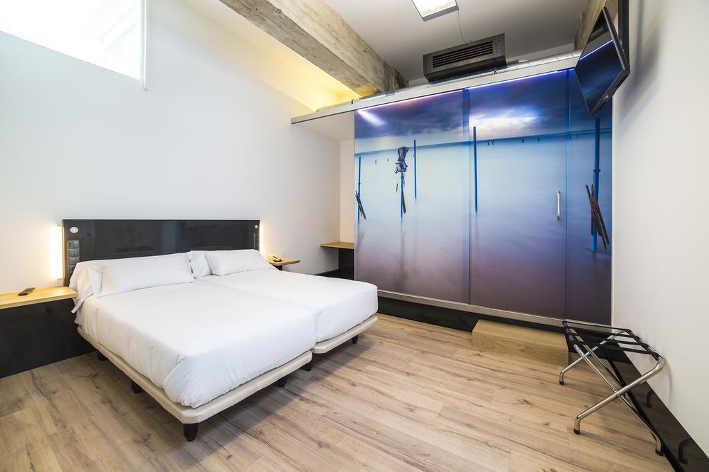 Zerupe Hotel 자라우츠 객실 사진