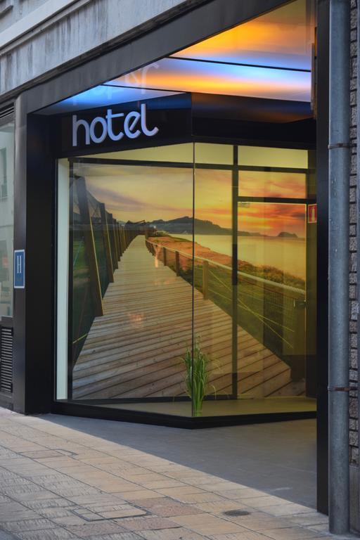 Zerupe Hotel 자라우츠 외부 사진