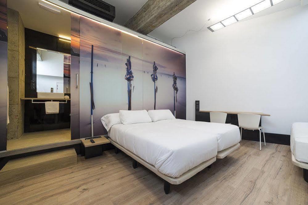 Zerupe Hotel 자라우츠 외부 사진