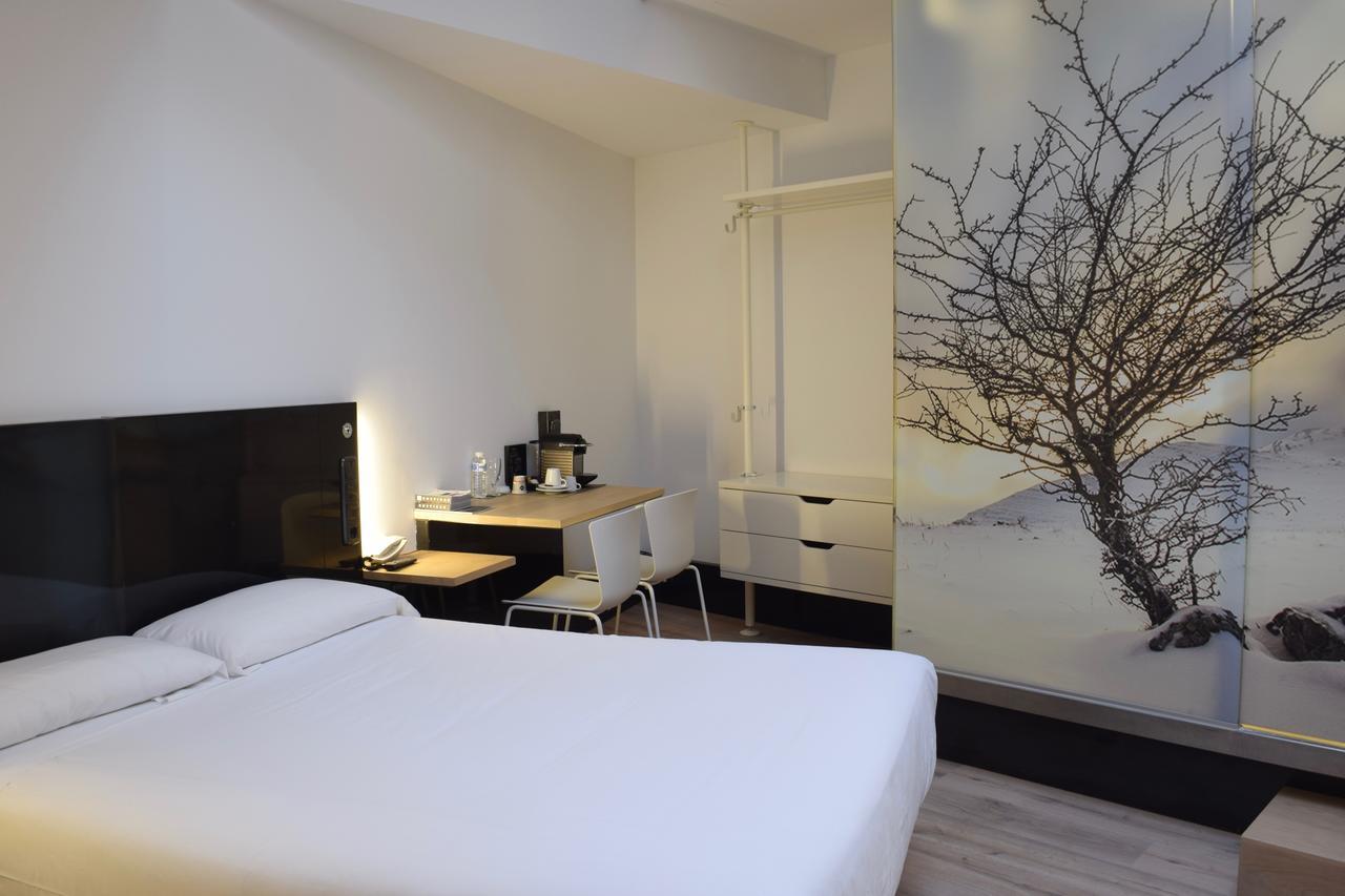 Zerupe Hotel 자라우츠 외부 사진
