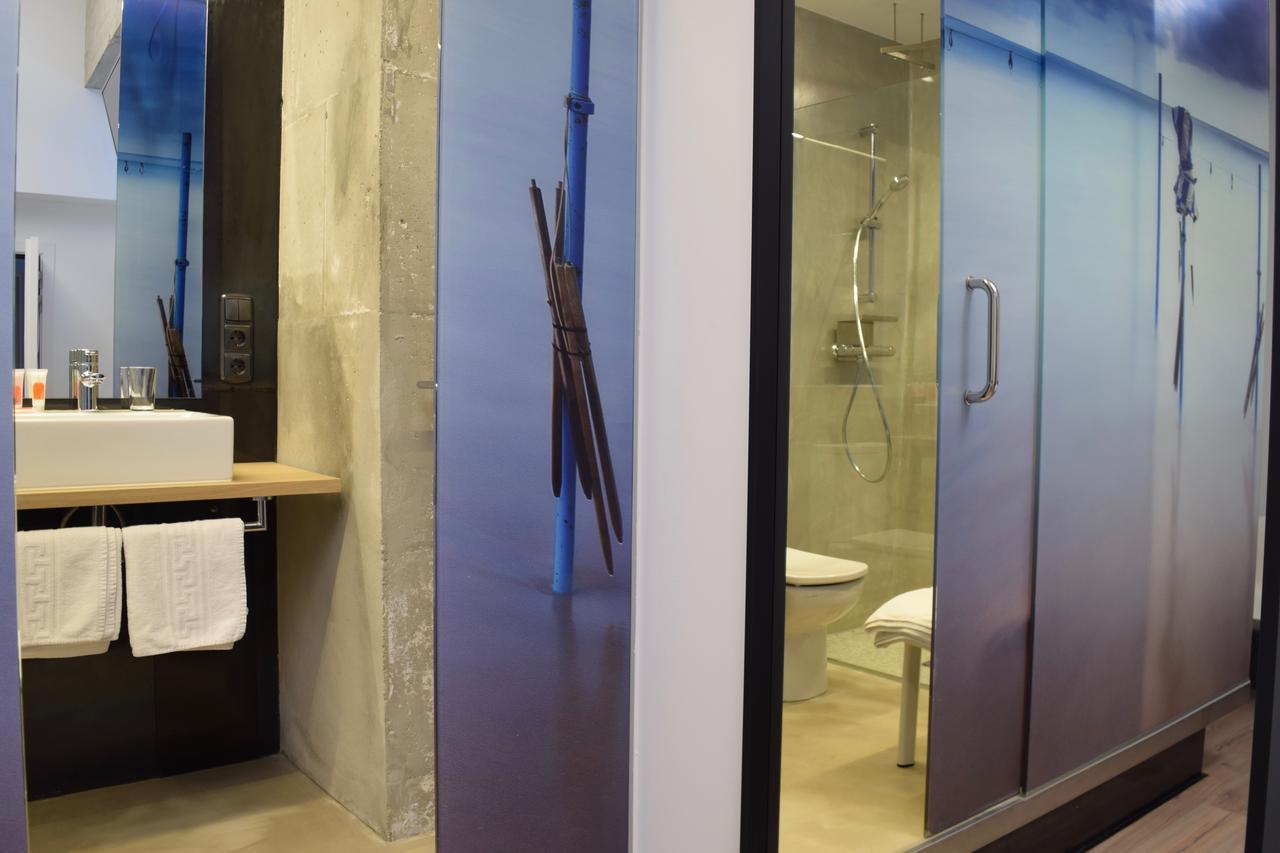 Zerupe Hotel 자라우츠 외부 사진